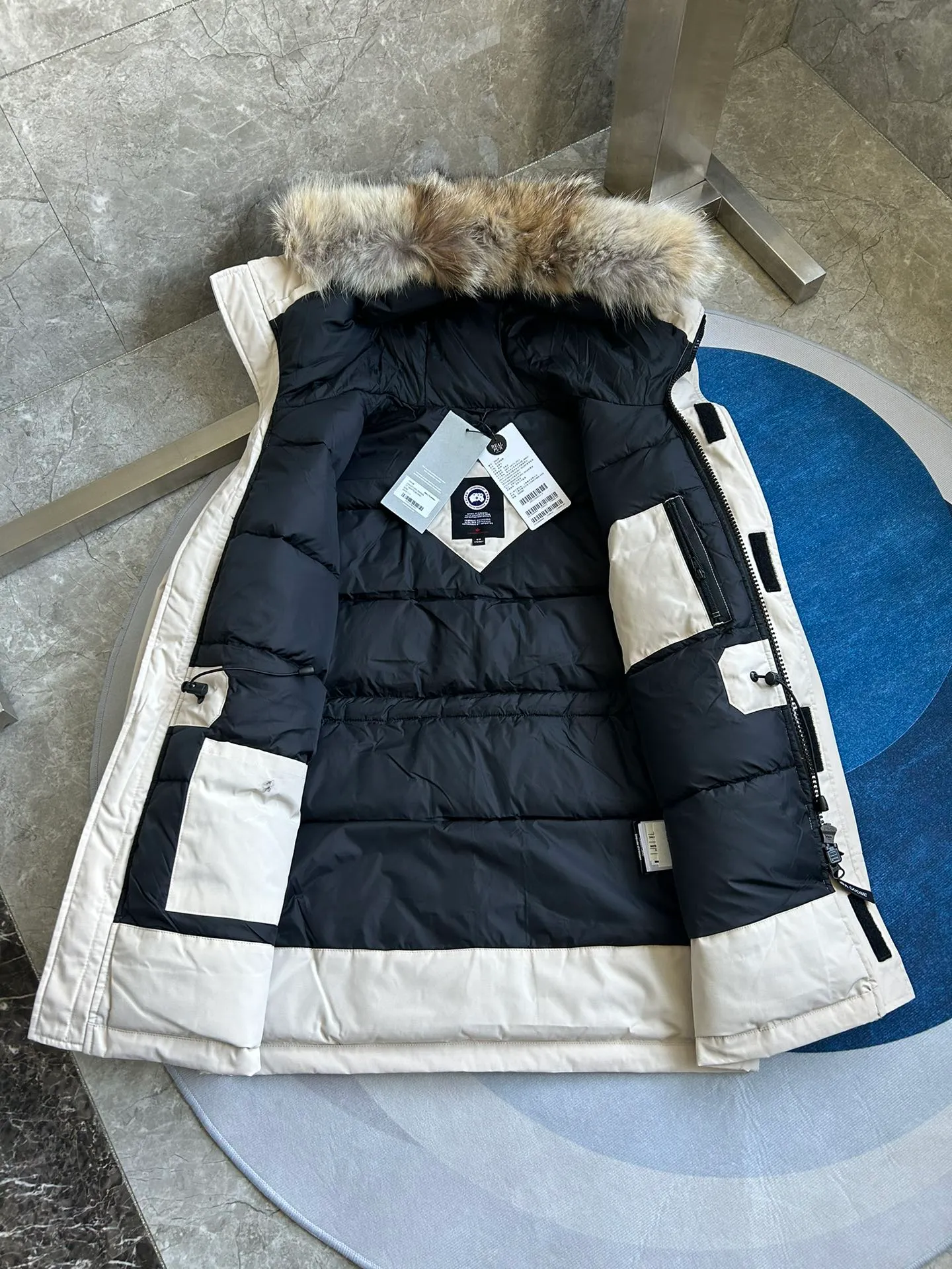 P720 Big Goose 13 Langford men's down jacket. Color (red label) black, dark blue, off-white, gray, gray camouflage. Color (black label) black black label, gray black label. Size: S. M. L. XL. XXL.